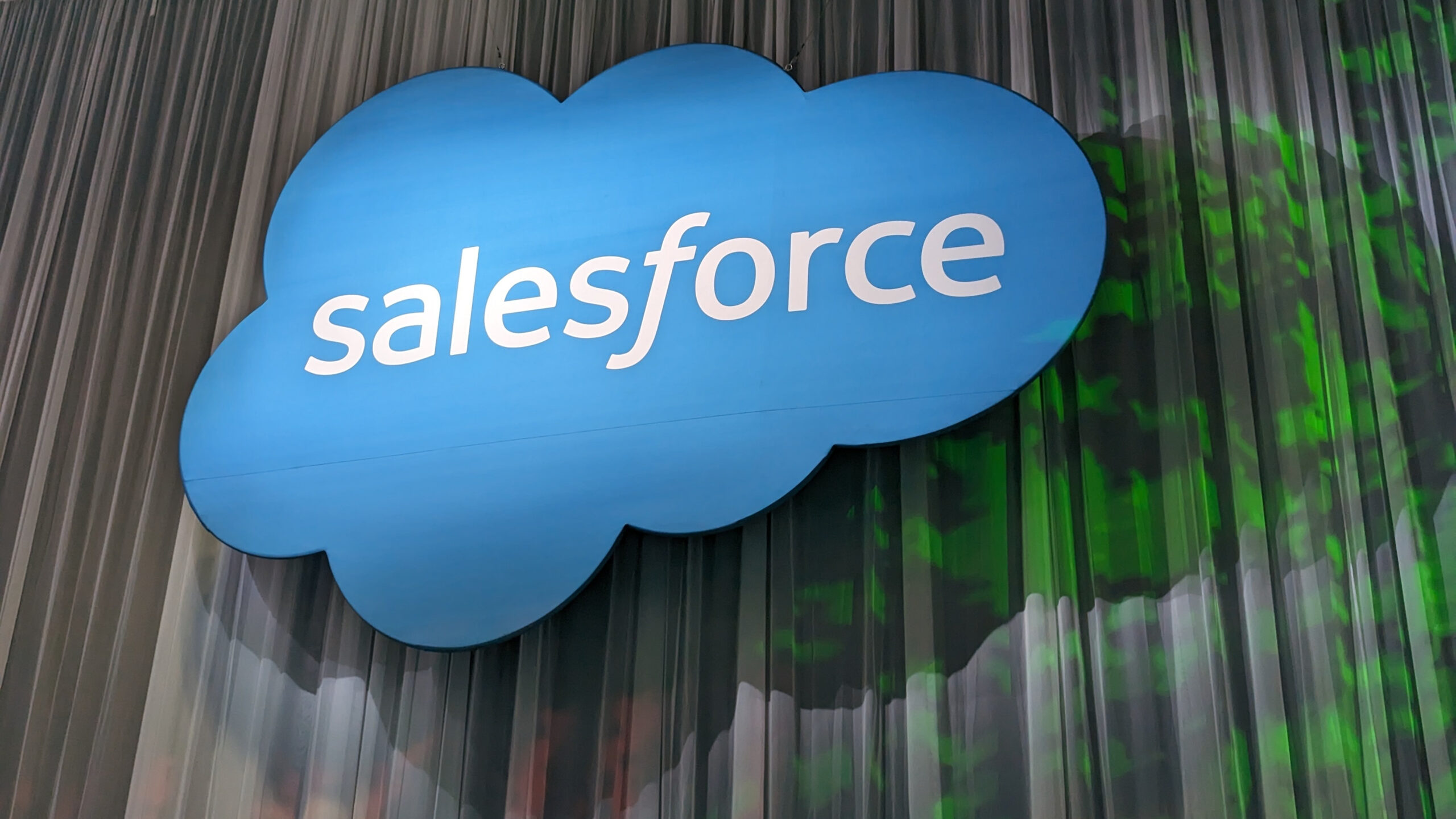 Salesforce Banner